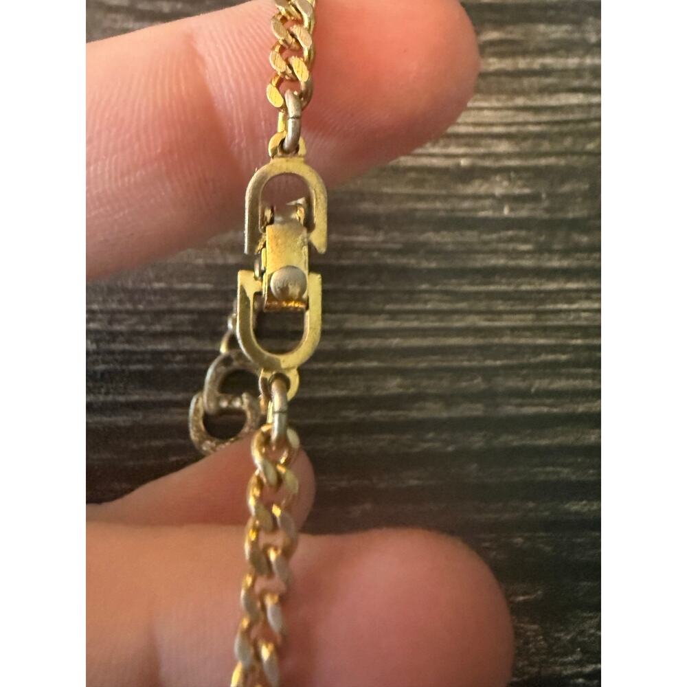 Vintage Christian Dior Simple Gold Tone CD Rhinestone Buckle Bracelet - DAMAGED - Picture 5 of 6